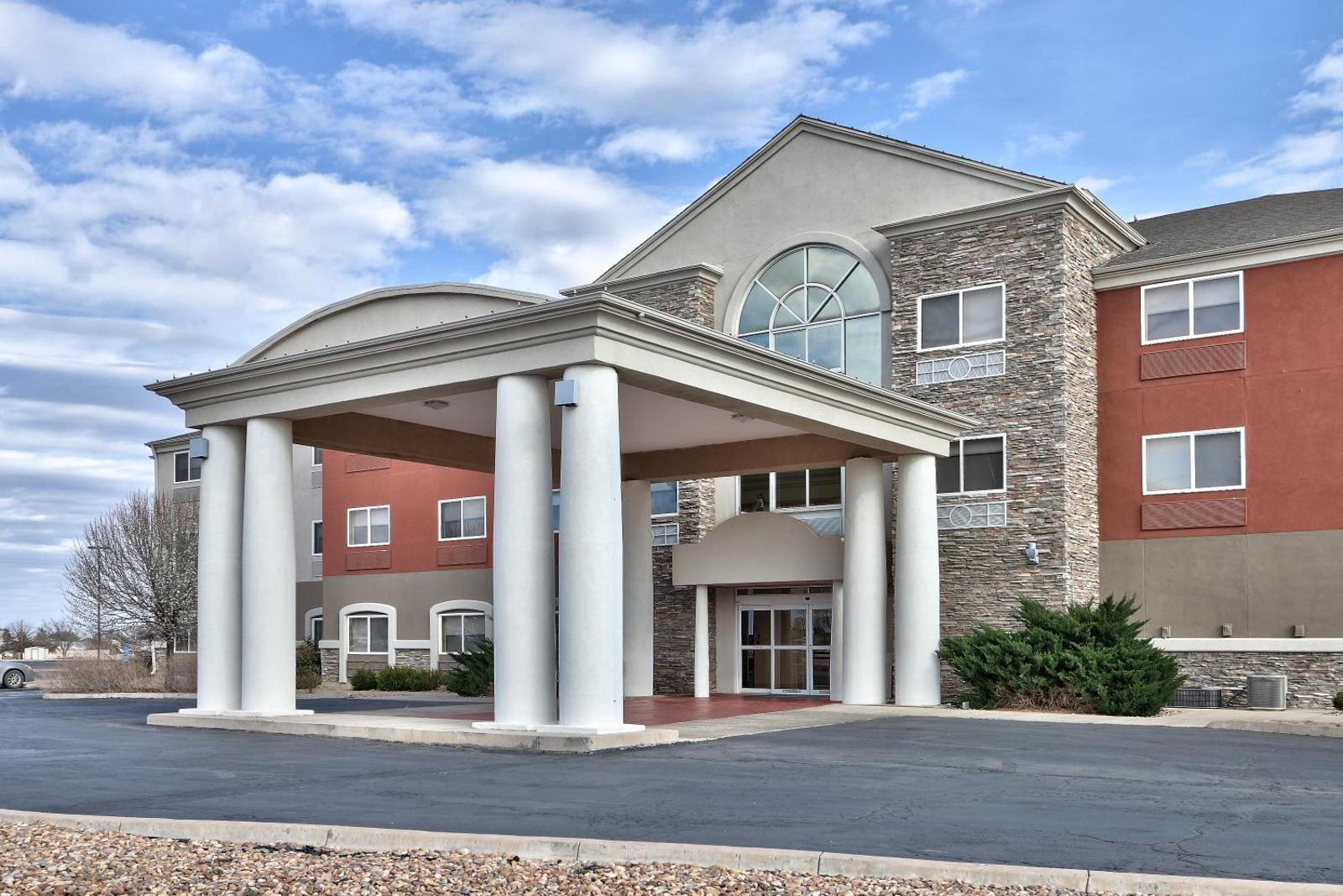 Holiday Inn Express & Suites Portales